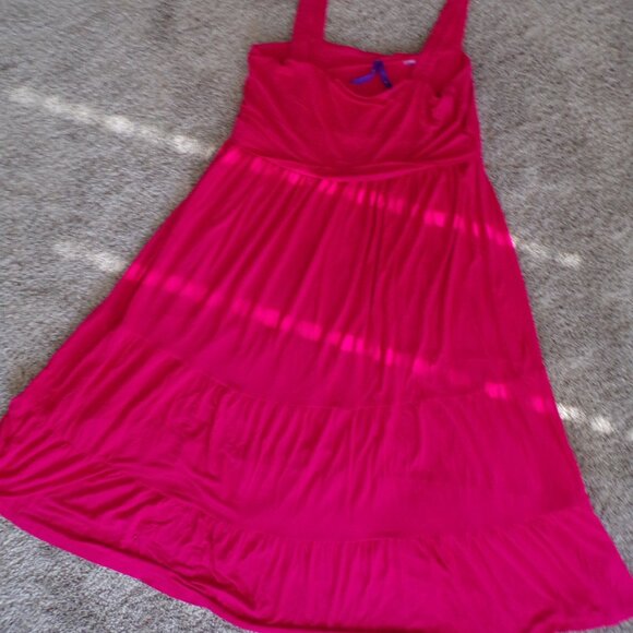 Seraphine pink tiered dress M - Picture 3 of 10